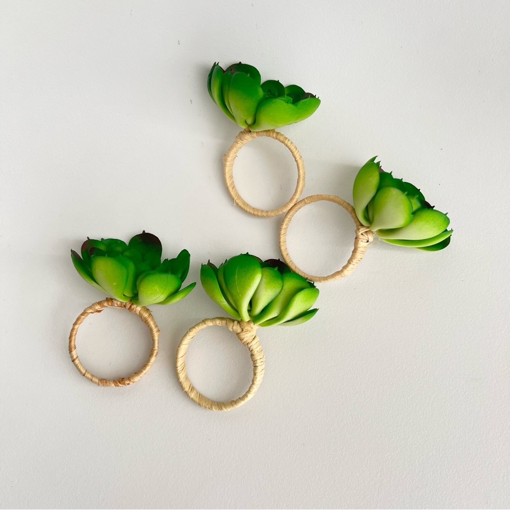 🤍Green Succulent Napkin Rings - Picture 6 of 8